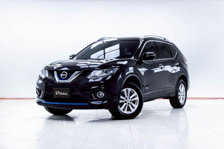 รถ Nissan X-Trail 2.0 V Hybrid 4WD สี ดำ