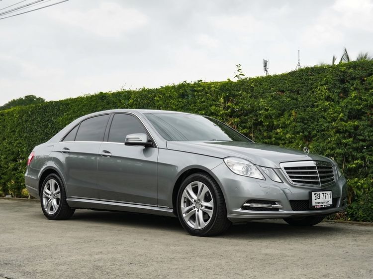 Mercedes-Benz E-Class 2012 E200 Sedan เบนซิน NGV เกียร์อัตโนมัติ เทา รูปที่ 3