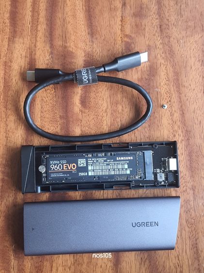 Samsung NVME SSD M.2 960 EVO 250GB 2017.17 + UGREEN M.2 NVMe SSD Enclosure