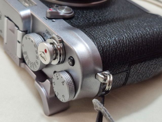 กล้อง Fujifilm x100s สภาพ 98เปอร์เซ็นต์ ไร้ฝ้าไร้รา ชัตเตอร์น้อยดูแลอย่างดีไร้รอย รูปที่ 11