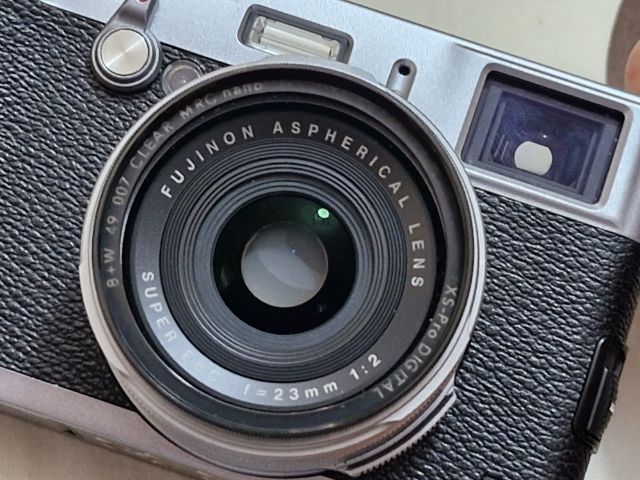 กล้อง Fujifilm x100s สภาพ 98เปอร์เซ็นต์ ไร้ฝ้าไร้รา ชัตเตอร์น้อยดูแลอย่างดีไร้รอย รูปที่ 12