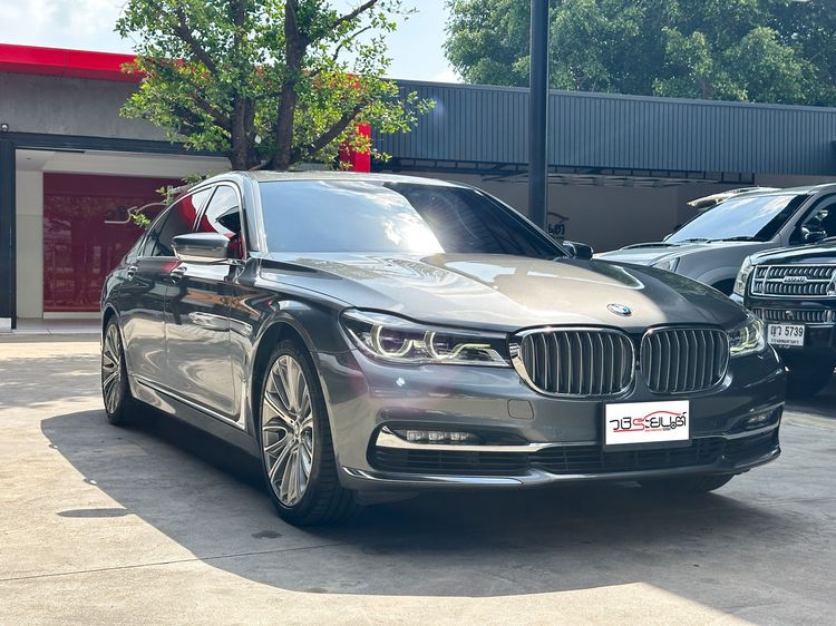 BMW Series 7 2018 740Le Sedan ปลั๊กอินไฮบริด (PHEV) เกียร์อัตโนมัติ เทา รูปที่ 3