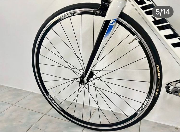 🔥GIANT DEFY 4 S 2016 ※165〜175cm From🇯🇵 สภาพโดยรวมยังดีมากๆ วัสดุดีแข็งแรงน่าใช้ อาจมีร่องรอยการใช้งานเดิมมาบ้างนะคะ รูปที่ 5