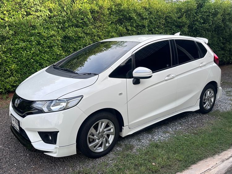 Honda Jazz 2016 1.5 V+ Sedan เบนซิน ไม่ติดแก๊ส เกียร์อัตโนมัติ ขาว รูปที่ 2
