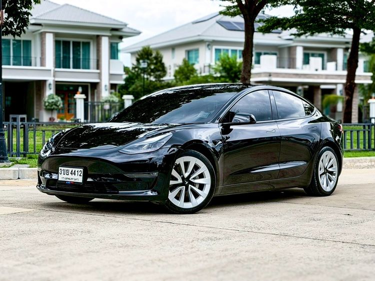 รถ Tesla Model-3 Long Range 4WD สี ดำ