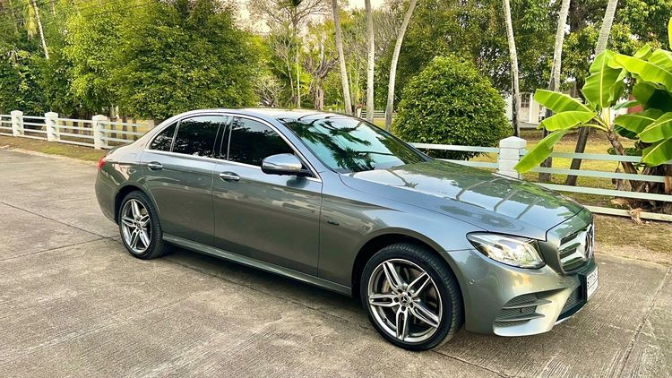 Mercedes-Benz E-Class 2019 E350e Sedan ไฮบริด ไม่ติดแก๊ส เกียร์อัตโนมัติ เทา รูปที่ 3