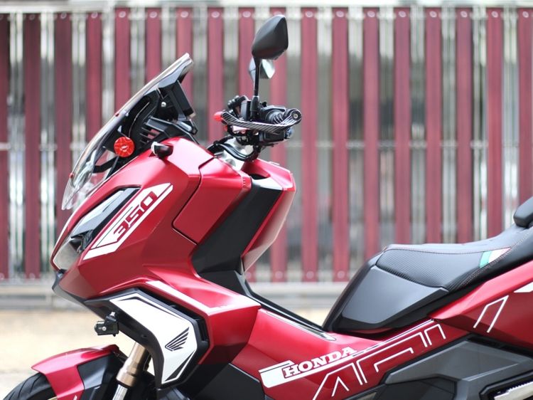 Honda ADV 350 ปี 2022 ทัวร์ริ่งก็ซิ่งได้ของแต่งเต็มลำ รูปที่ 6