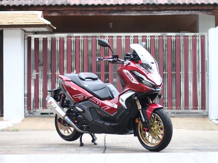 Honda ADV 350 ปี 2022 ทัวร์ริ่งก็ซิ่งได้ของแต่งเต็มลำ รูปที่ 2