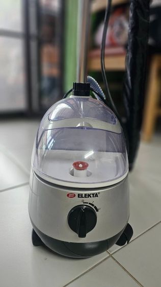 Elekta เตารีดไอน้ำ แบบแขวนเสื้อ ขนาด 2.7 ลิตร ปรับระดับความสูงได้ รีดเรียบ ส่งต่อมือสอง สภาพดี ใช้งานได้ปกติ รูปที่ 4