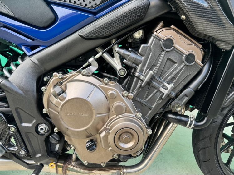 Honda CB650F สีน้ำเงิน ปี17จด18 รูปที่ 7