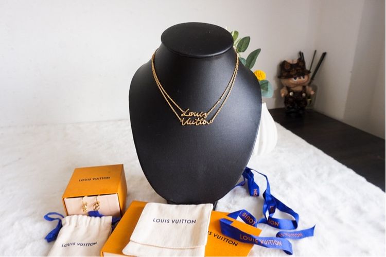 สร้อยคอ LV Script Necklace ปี2025 ซื้อปี2026