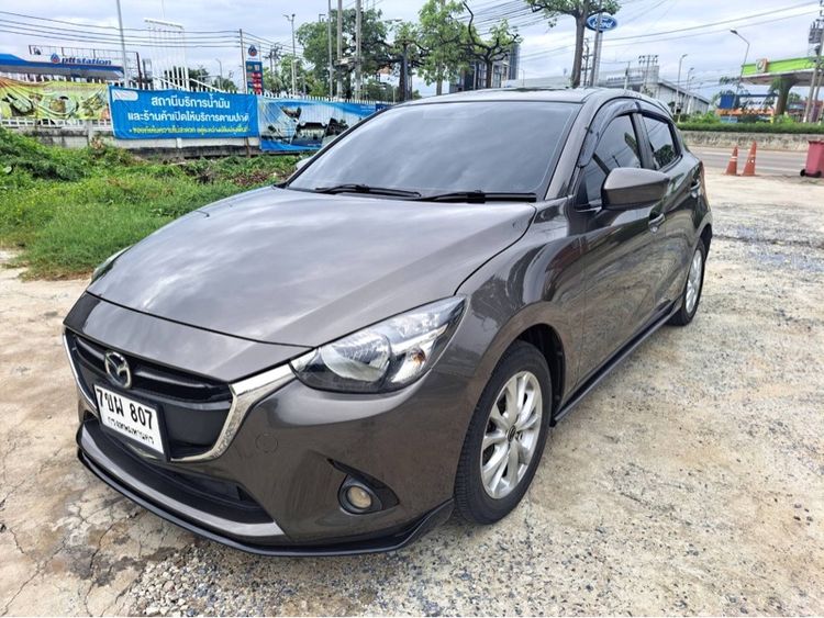 รถ Mazda Mazda 2 1.3 High Connect สี น้ำตาล