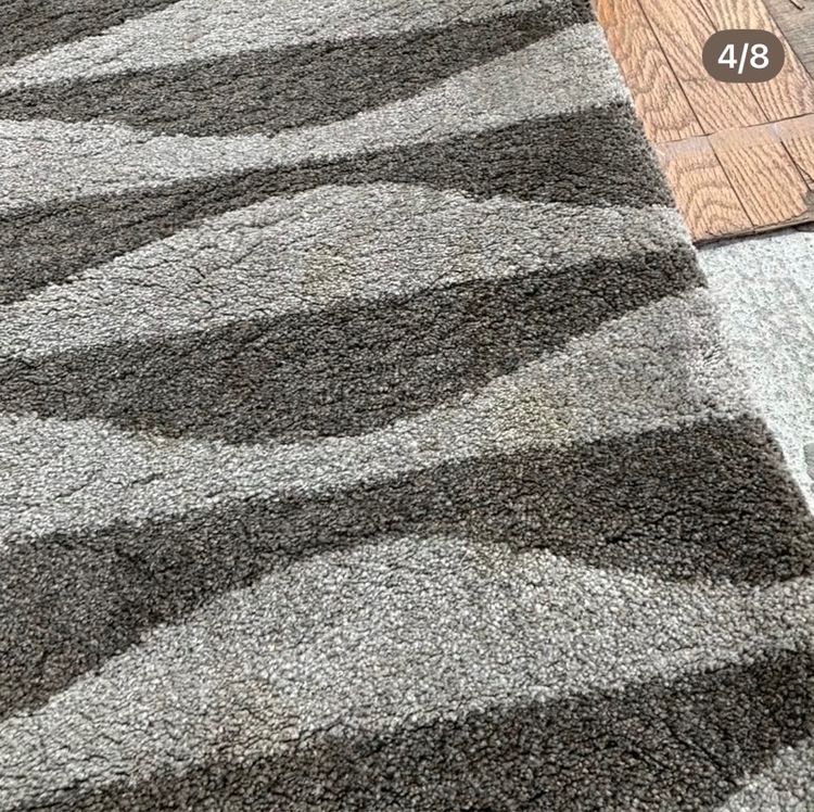 🔥พรมรุ่น IKEA MULLERUP สภาพโดยรวมยังดีมากค่ะ อาจมีร่องรอยการใช้งานเดิมมาบ้าง วัสดุดีมากแนะนำเลยค่ะ ไซส์ใหญ่ด้วย รูปที่ 4