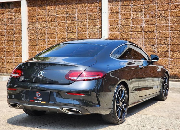 Mercedes-Benz C-Class 2023 C200 Sedan เบนซิน ไม่ติดแก๊ส เกียร์อัตโนมัติ ดำ รูปที่ 4