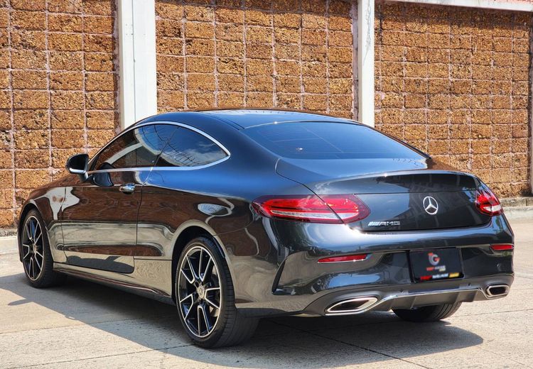 Mercedes-Benz C-Class 2023 C200 Sedan เบนซิน ไม่ติดแก๊ส เกียร์อัตโนมัติ ดำ รูปที่ 3