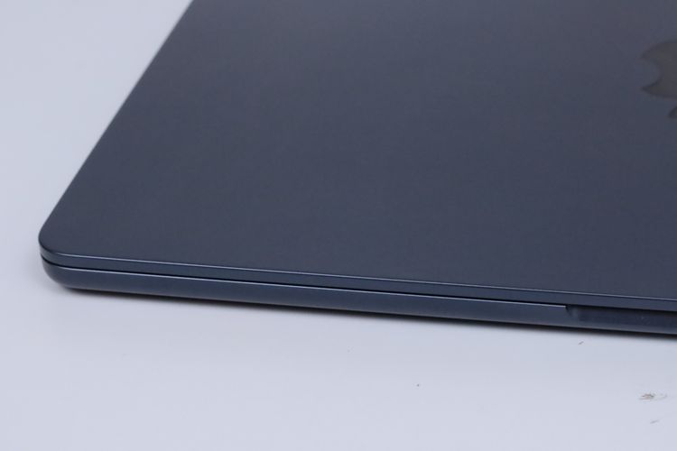 MacBook Air M4 13" 16.256GB  รูปที่ 4