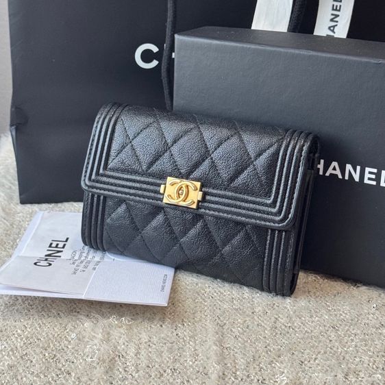 chanel medium wallet สีดำ  ghw holo26 สภาพดี