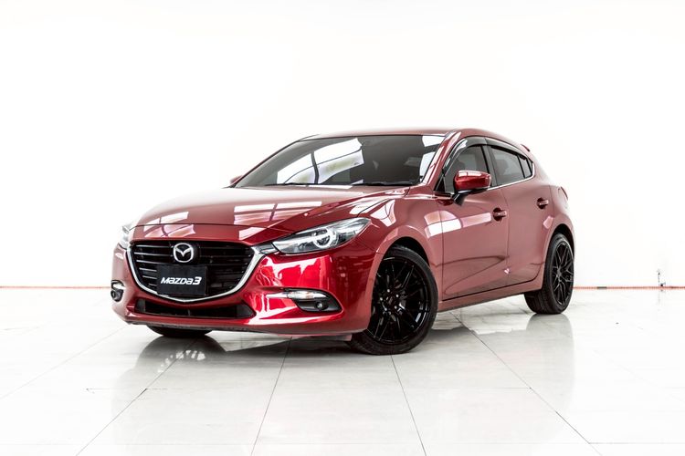 รถ Mazda Mazda3 2.0 S Sports สี แดง