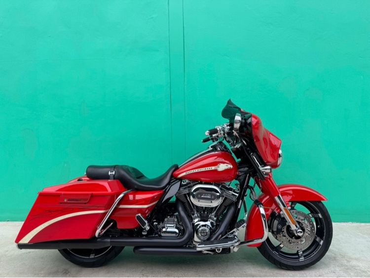 Harley Davidson  Street glide CVO 2010
