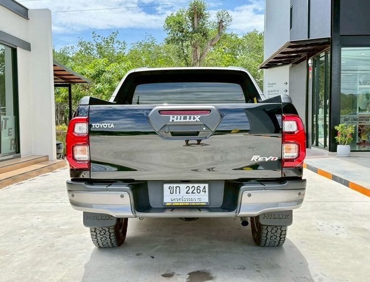 Toyota Hilux Revo 2021 Double Cab 4x4 2.8 Rocco Pickup ดีเซล ไม่ติดแก๊ส เกียร์อัตโนมัติ ดำ รูปที่ 4