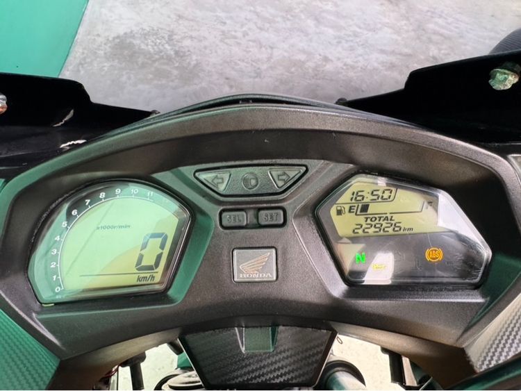 Honda CBR650F สีดำ ปี17จด18  รูปที่ 13