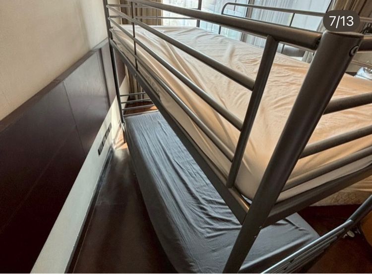 🔥IKEA SVARTA AFJALL×2  เตียงนอนสำหรับเด็กวัสดุดีแข็งแรงน่าใช้แนะเลยค่า อาจมีร่องรอยการใช้งานเดิมมาบ้าง ให้ทั้งชุดเลยค่ะ รูปที่ 7