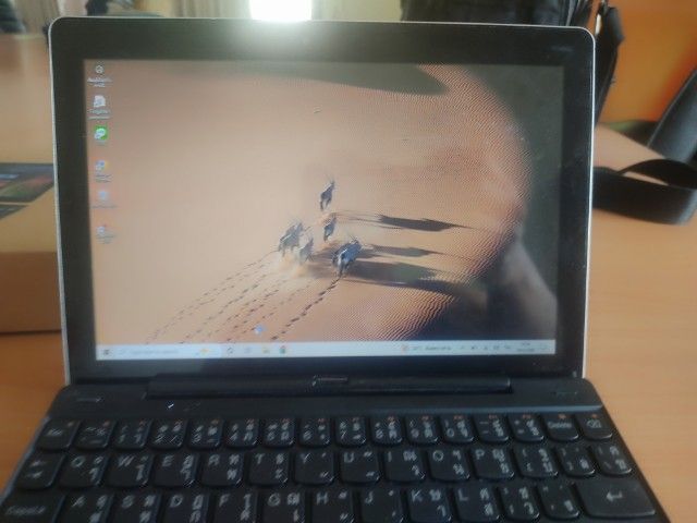 โน๊ตบุ๊ค Lenovo ldeaPad  Miix 300

 รูปที่ 7