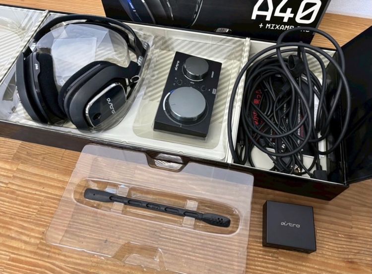 🔥astro a40  mixamp pro From 🇯🇵 ชุดหูฟัง เกมมิ่ง สภาพดีมากค่ะใช้งานปกติเลย