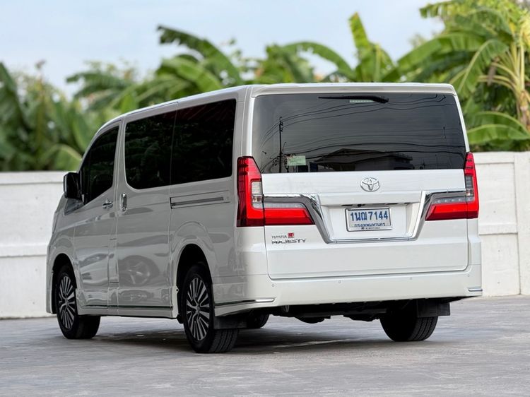 Toyota Majesty 2025 2.8 Grande Van ดีเซล ไม่ติดแก๊ส เกียร์อัตโนมัติ ขาว รูปที่ 4