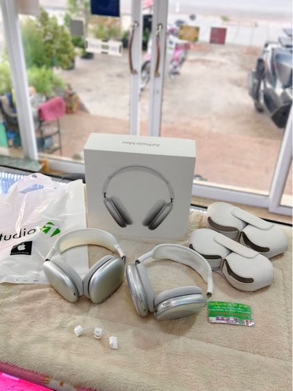 Apple AirPods Max - Silver(Lining)