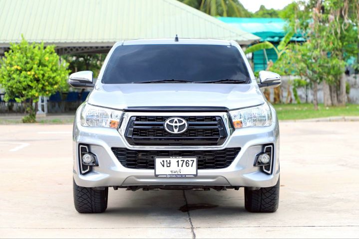 Toyota Hilux Revo 2020 2.4 Z Edition J Plus Pickup ดีเซล ไม่ติดแก๊ส เกียร์ธรรมดา บรอนซ์เงิน รูปที่ 3