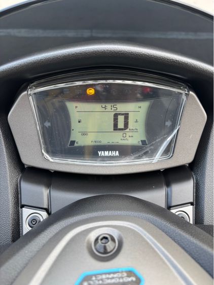 nmax ตัวท้อป yconectไมล์น้อย