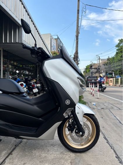 nmax ตัวท้อป yconectไมล์น้อย รูปที่ 11