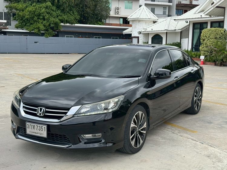 รถ Honda Accord 2.0 EL i-VTEC สี ดำ