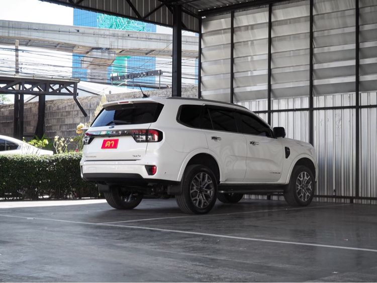 Ford Everest 2024 2.0 Bi-Turbo Titanium+ 4WD Utility-car ดีเซล เกียร์อัตโนมัติ ขาว รูปที่ 4