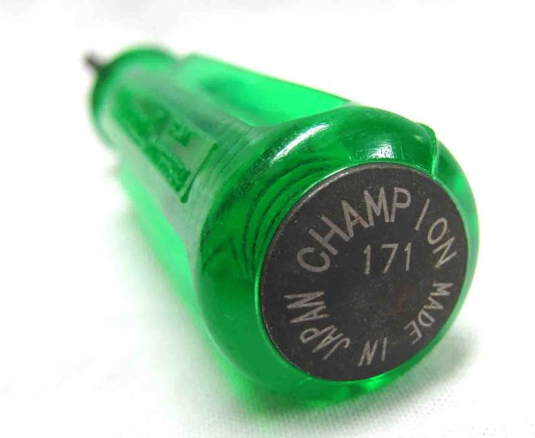 ไขควงแฉก ขนาด 8 นิ้ว ยี่ห้อ Champion ด้ามทะลุ , ด้ามไม่ทะลุ รูปที่ 3