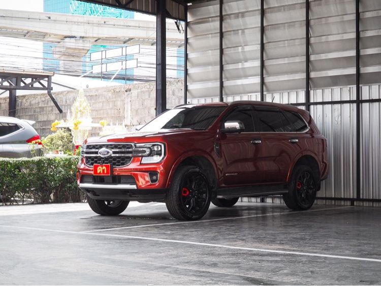 รถ Ford Everest 2.0 Bi-Turbo Titanium+ 4WD สี แดง