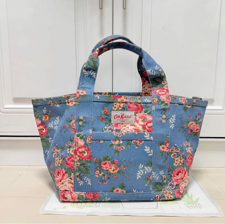 ไม่ระบุ หลากสี ผ้า cath kidston