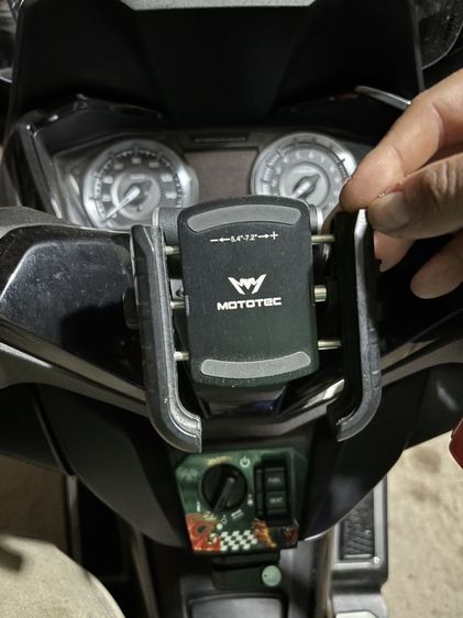 FORZA 350 RS ปี 23 ดำด้านล้อทอง รูปที่ 10