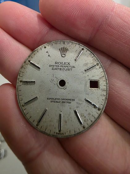 อื่นๆ อะไหล่นาฬิกา หน้าปัด ROLEX  เก่าเก็บเดิมๆ สวยหายาก รุ่นเก่า ขายตามสภาพ พร้อมส่งครับ