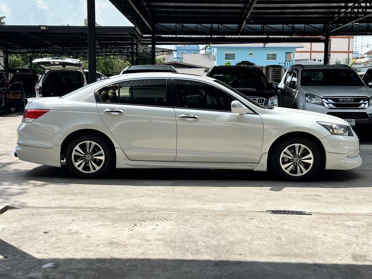 Honda Accord 2012 2.0 JP Sedan เบนซิน เกียร์อัตโนมัติ ขาว รูปที่ 4