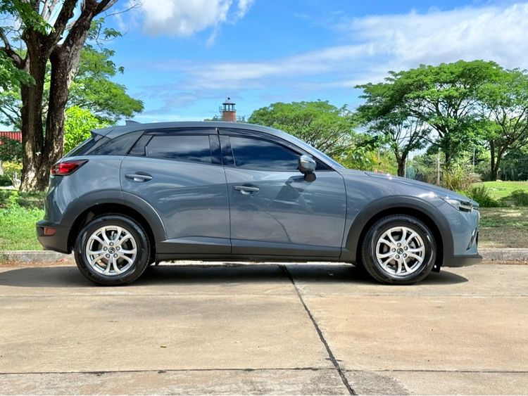 รถ Mazda CX-3 2.0 Base Plus สี เทา