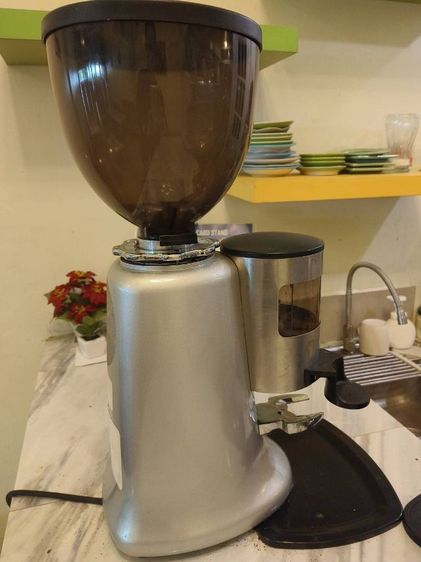 ขายเหมาอุปกรณ์ร้านกาแฟชุดใหญ่ เครื่องอิตาลี 2 หัวชง พร้อมอุปกรณ์ครบมือ รูปที่ 5