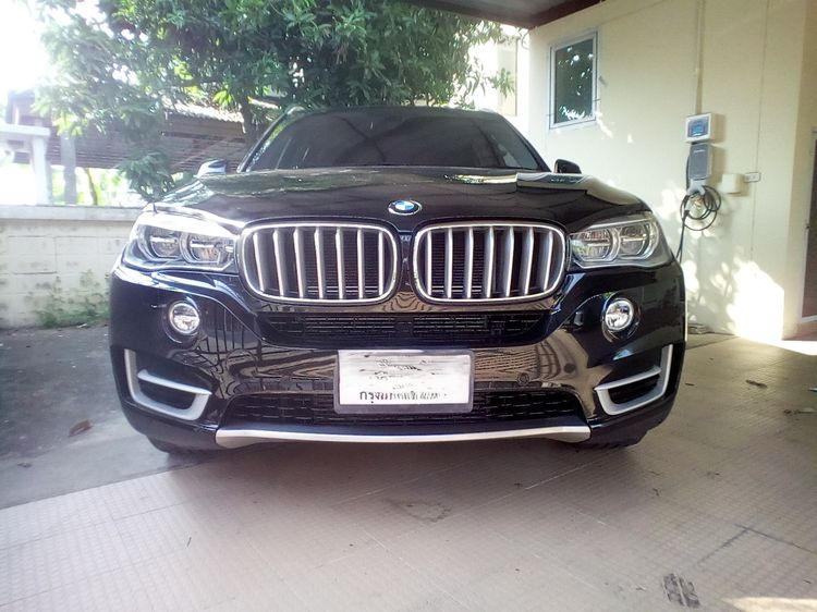 รถ BMW X5 2.0 xDrive40e Pure Experience 4WD สี ดำ