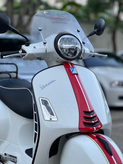 Vespa GTS300 hpe Racing sixties  รูปที่ 11