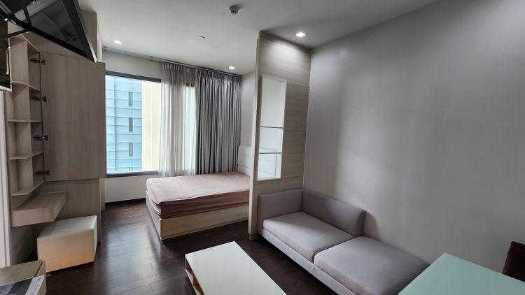 ให้เช่า คอนโด อโศก ใกล้MRTเพชรบุรี Q ASOKE 1 ห้องนอน (เจ้าของเอง)