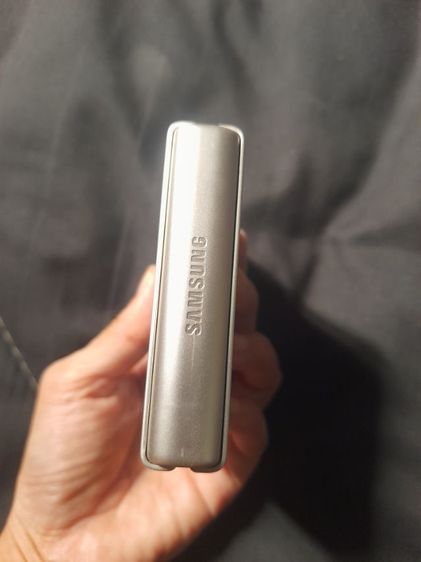 z flip 3 5G รูปที่ 5