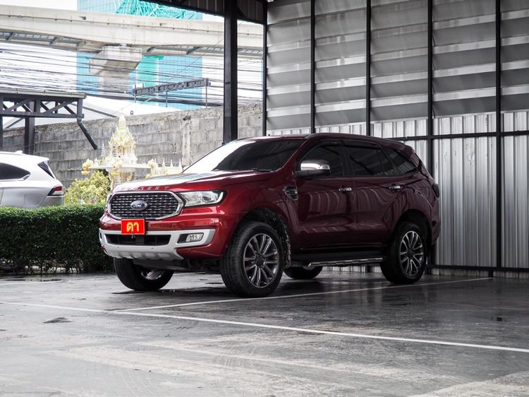 รถ Ford Everest 2.0 Titanium Plus สี แดง