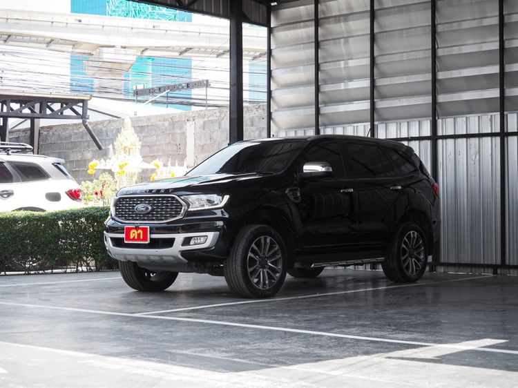 รถ Ford Everest 2.0 Titanium Plus สี ดำ