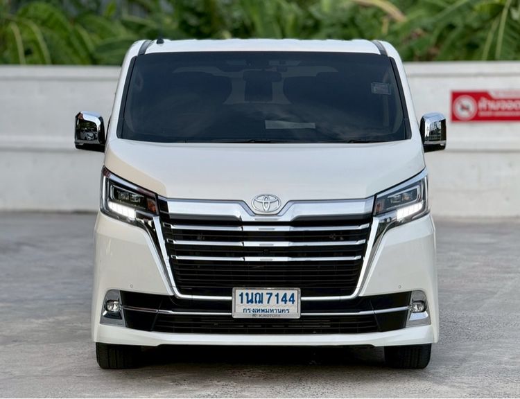 Toyota Majesty 2025 2.8 Grand Van ดีเซล ไม่ติดแก๊ส เกียร์อัตโนมัติ ดำ รูปที่ 2